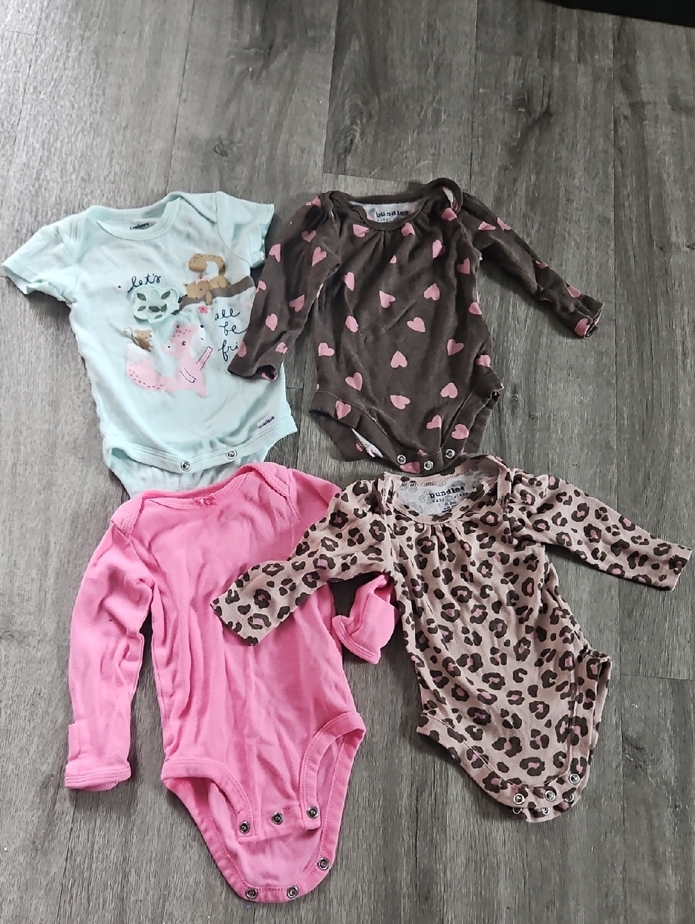 Baby Girl 0-3mth Lot Pink, Brown & Light One-Piece Bodysuit Set